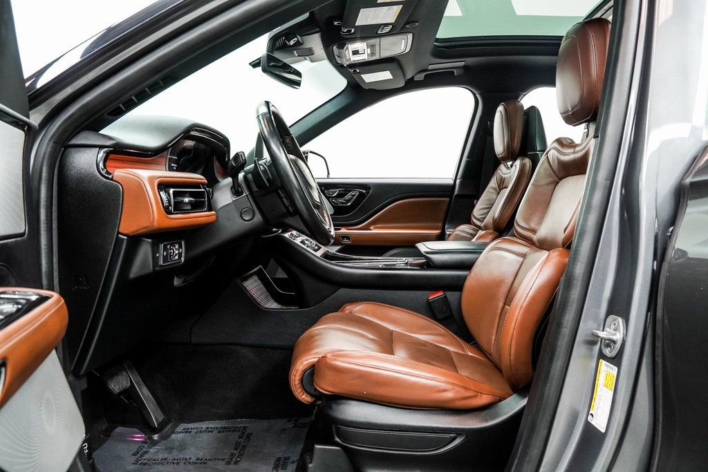 Used 2023 Lincoln Aviator Reserve w/ Equipment Group 201A image 39