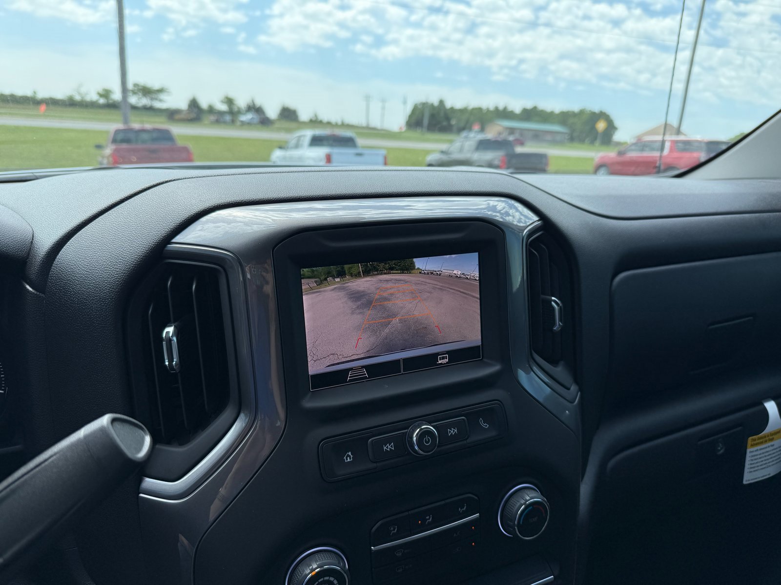 New 2025 Chevrolet Silverado 1500 Custom image 23