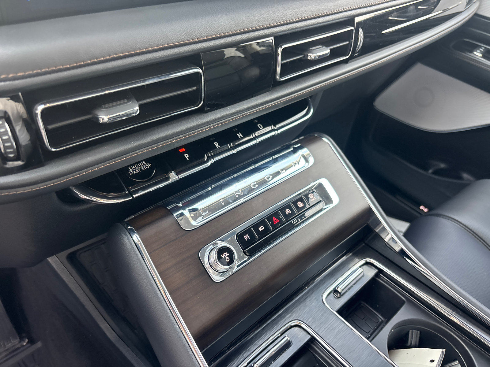 New 2026 Lincoln Aviator Reserve AWD/4WD image 22