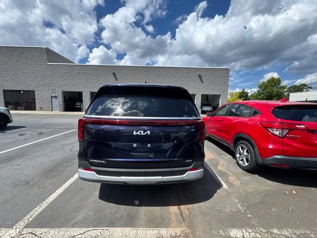 Certified 2026 Kia Carnival LXS FWD image 4
