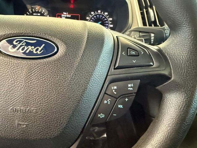 Used 2017 Ford Edge SE image 17