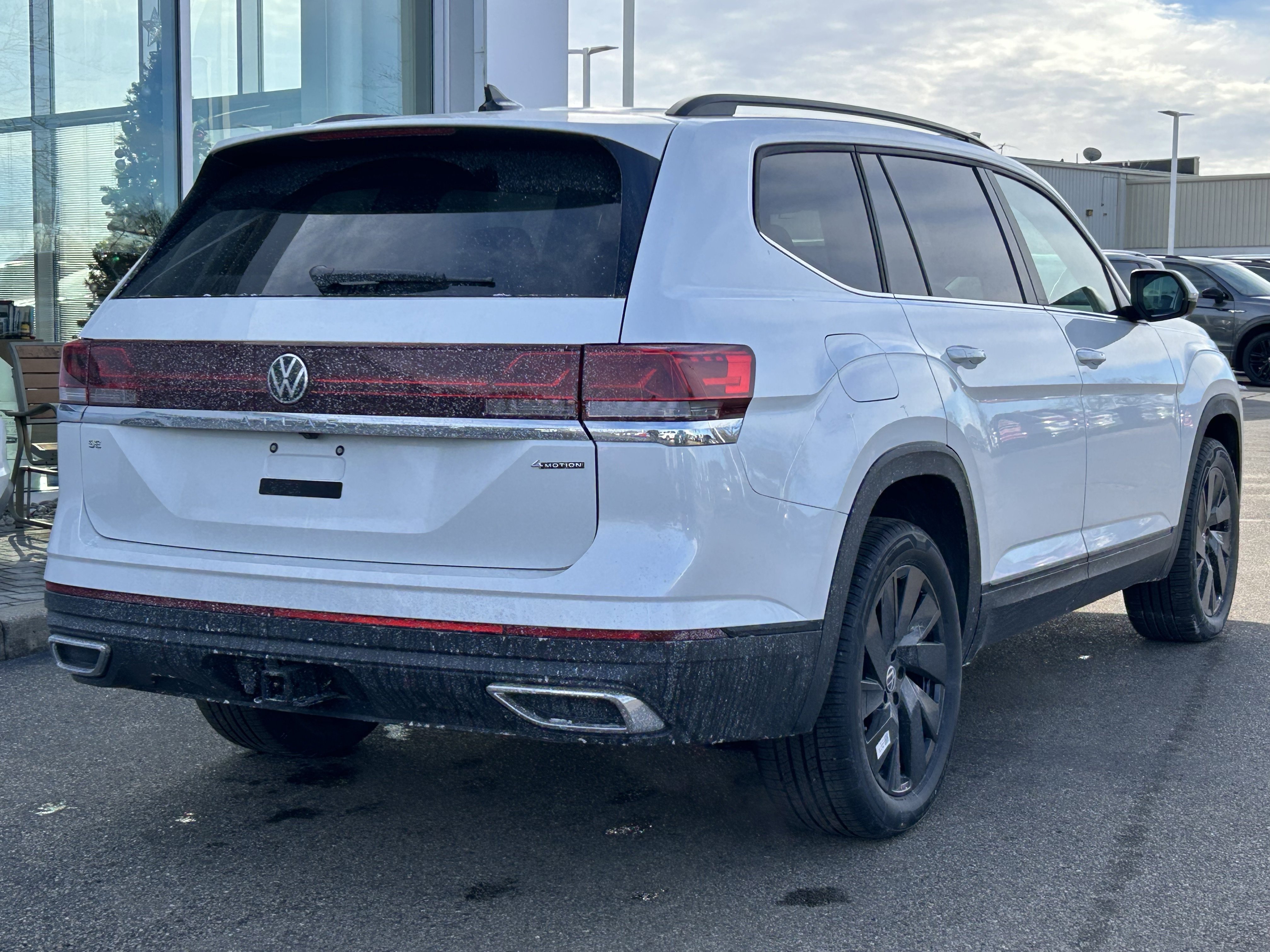 New 2026 Volkswagen Atlas SE image 7