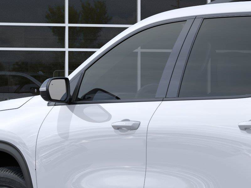 New 2027 Chevrolet Traverse LT w/ Midnight/Sport Edition AWD/4WD image 12