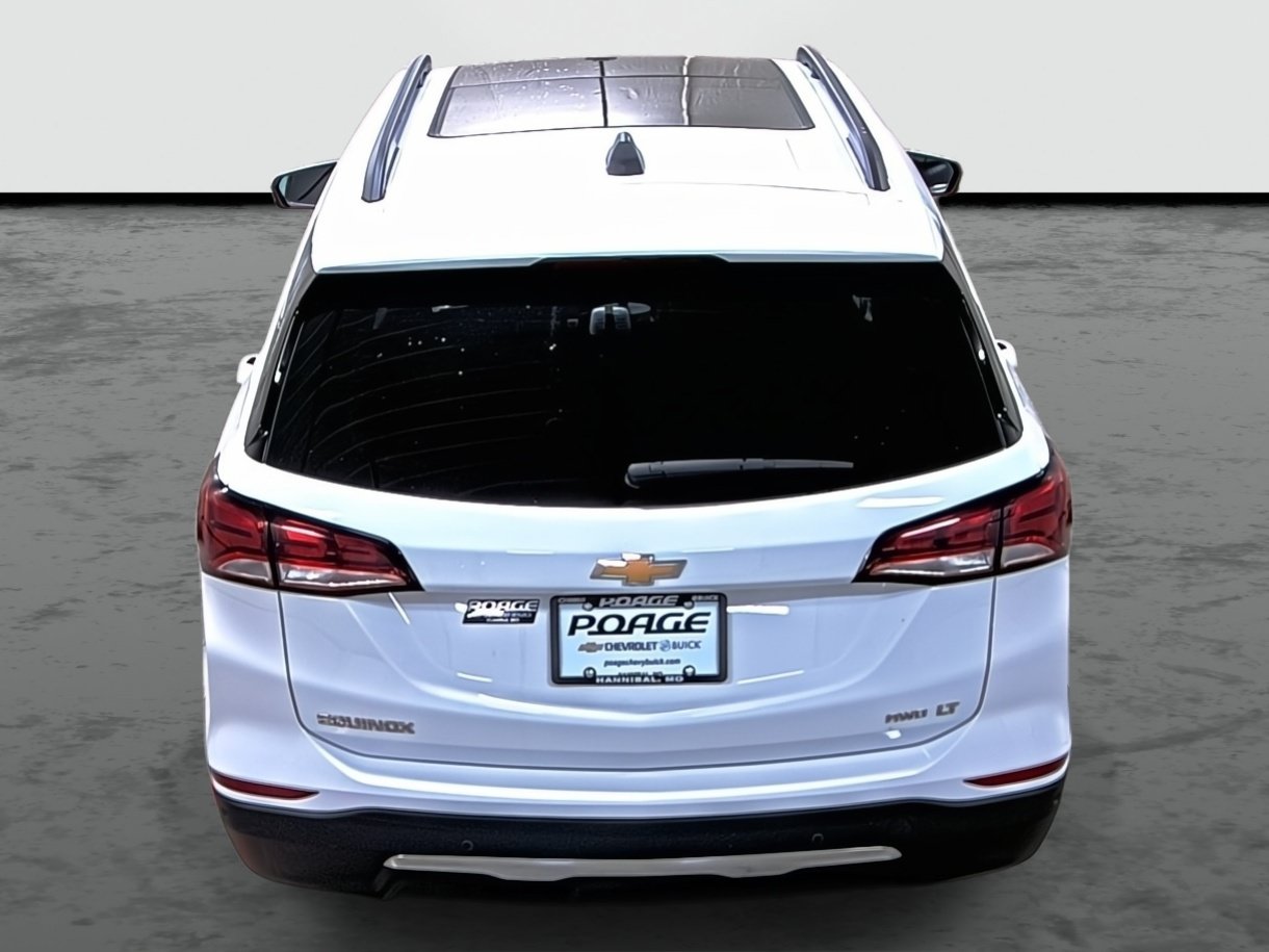 Used 2024 Chevrolet Equinox LT AWD/4WD image 3