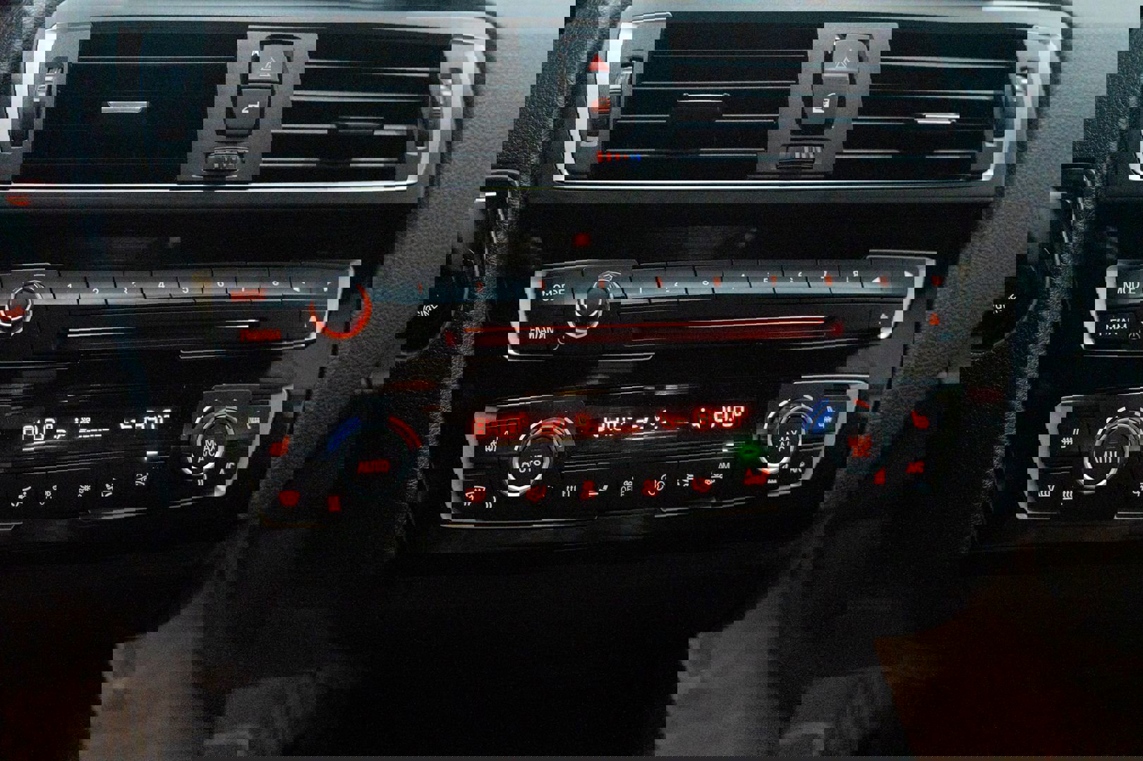 Used 2017 BMW M2 image 48