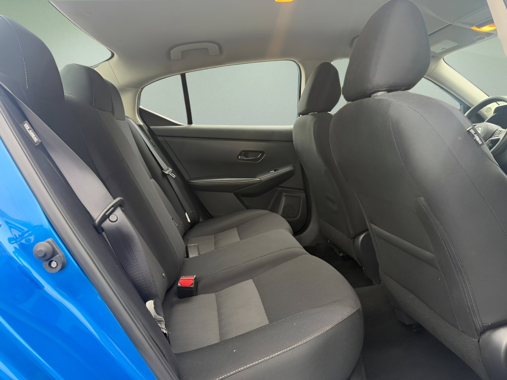 Used 2025 Nissan Sentra SV FWD image 17