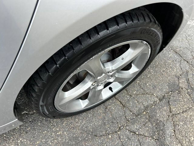 Used 2013 Ford Fusion SE FWD image 19