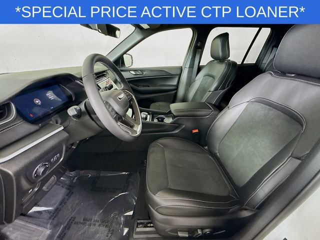 New 2025 Jeep Grand Cherokee Altitude image 20