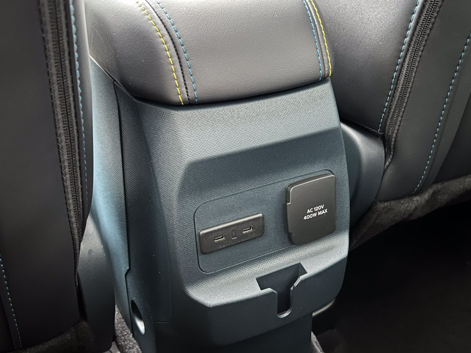 Used 2026 Ford Maverick Lobo AWD/4WD image 32