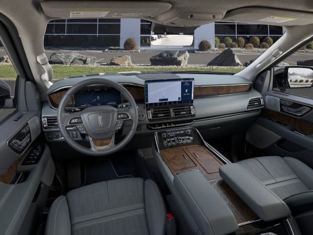 Used 2023 Lincoln Navigator Black Label image 9