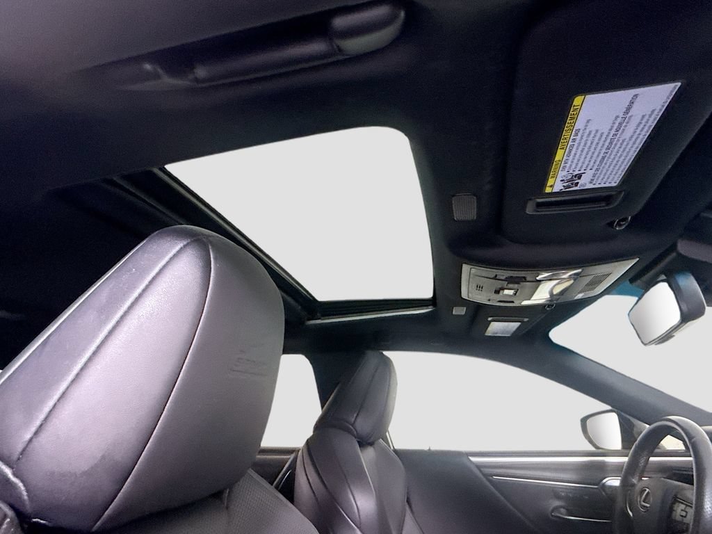 Used 2022 Lexus ES 350 F Sport w/ Accessory Package FWD image 18