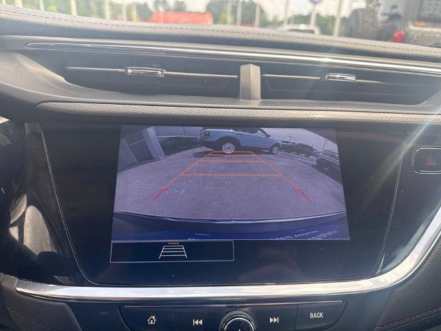 Used 2023 Buick Encore GX Essence w/ Experience Buick Package FWD image 24