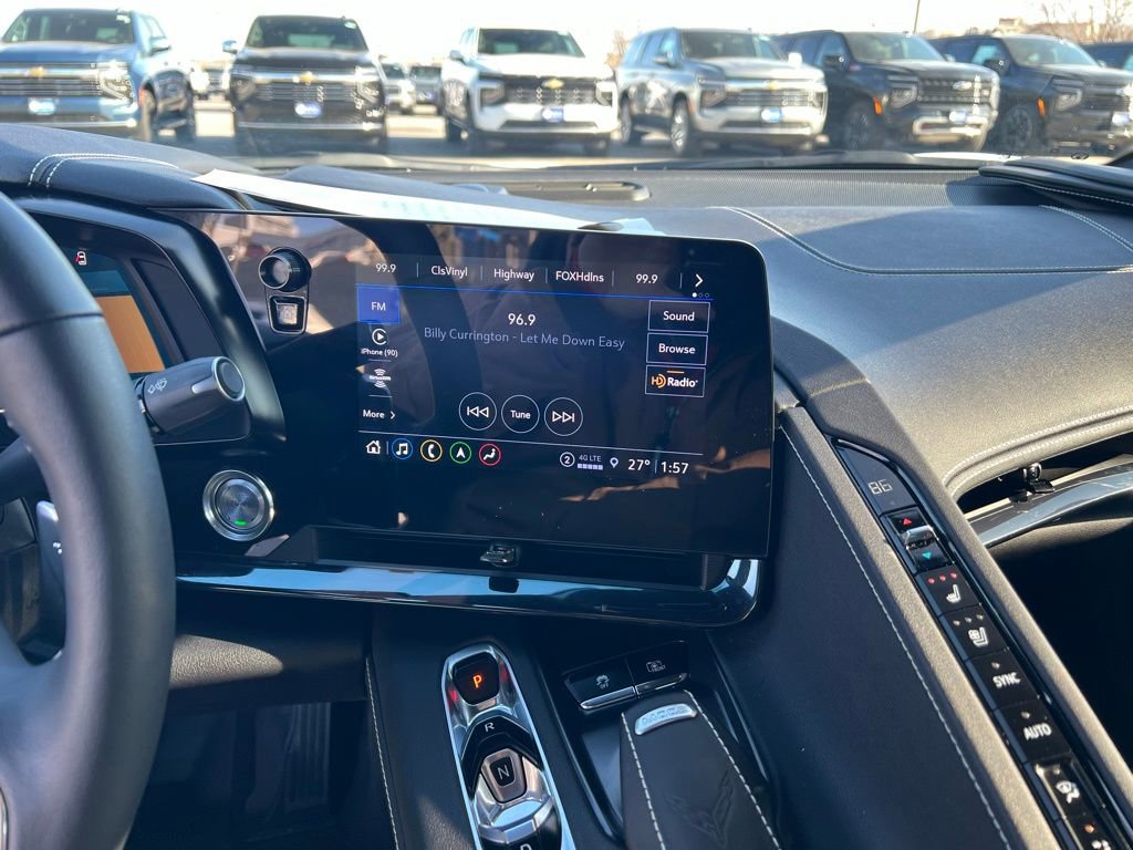 Used 2023 Chevrolet Corvette Stingray Preferred Cpe w/ Stealth Interior Trim Package image 36