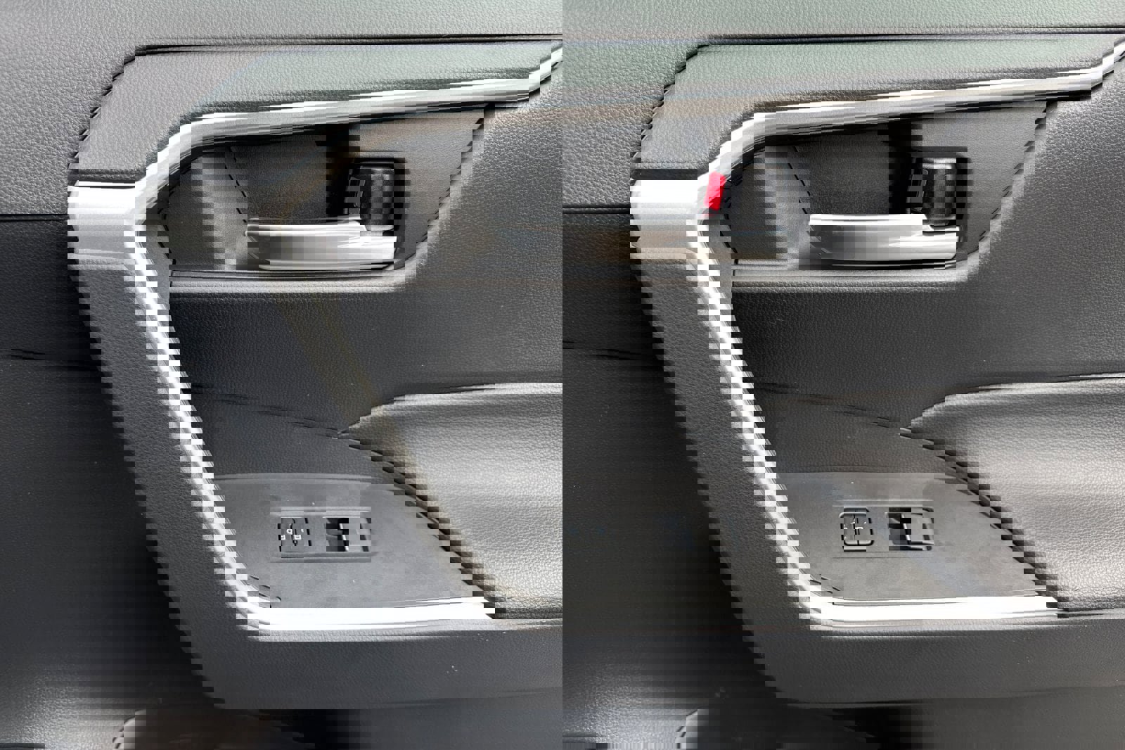 New 2025 Toyota RAV4 XLE Premium image 20