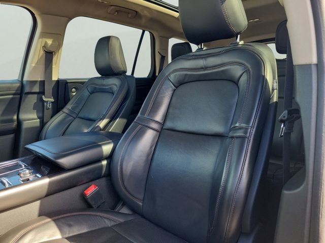 Used 2023 Lincoln Aviator Reserve RWD image 20
