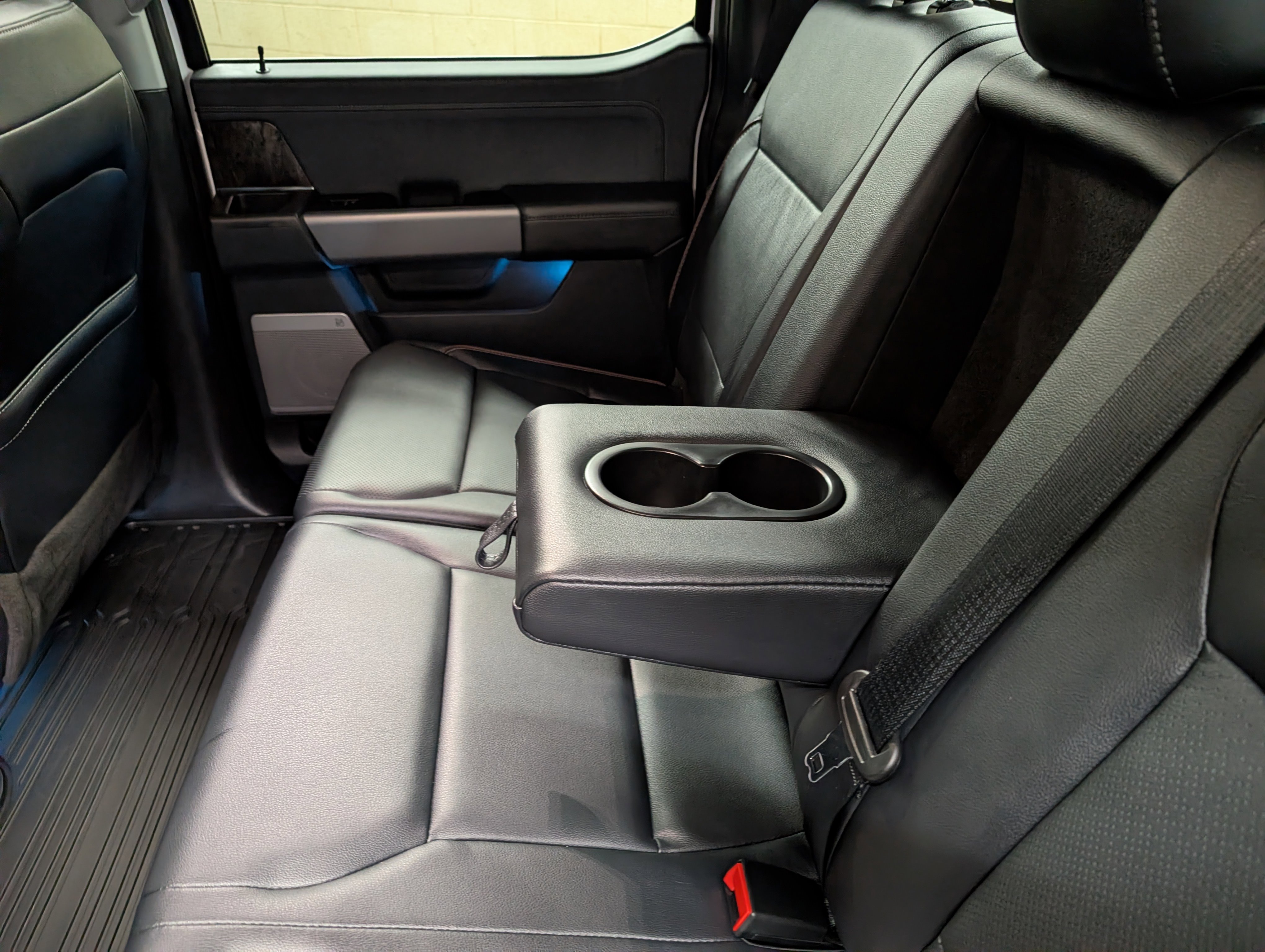 Used 2023 Ford F150 Lariat w/ Equipment Group 502A High image 24