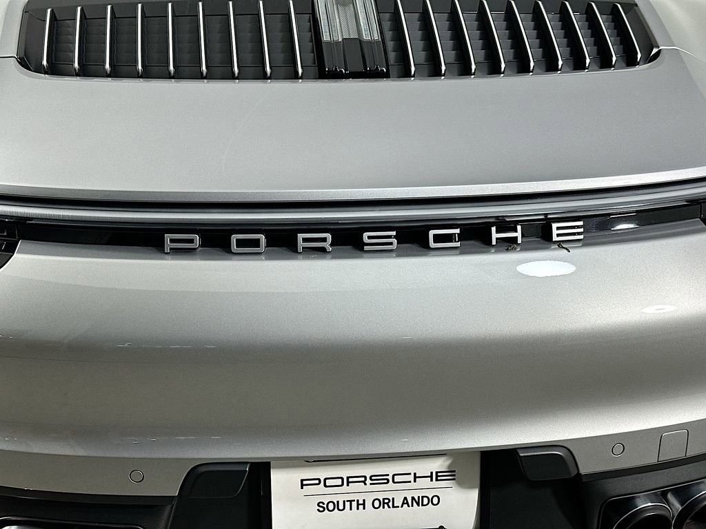 Certified 2024 Porsche 911 Targa 4 AWD/4WD image 34