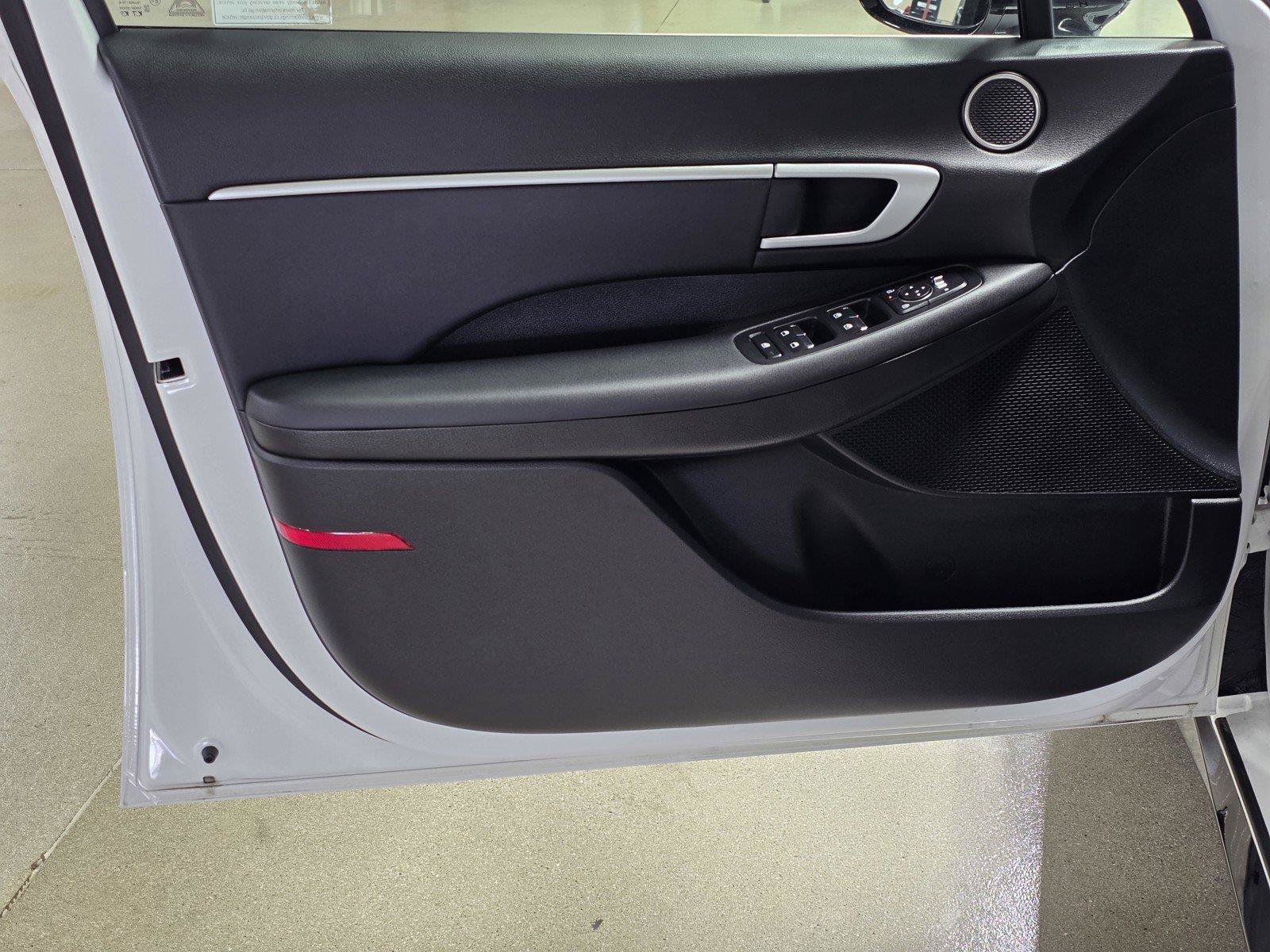 Used 2026 Hyundai Sonata SEL FWD image 20