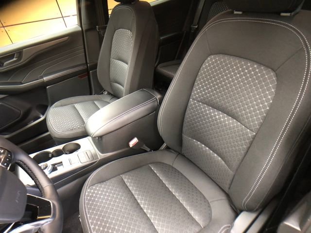 New 2026 Ford Escape Active w/ Cold Weather Package image 10