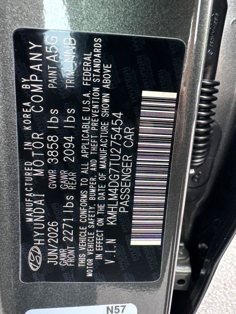 New 2026 Hyundai Elantra SEL Sport FWD image 9