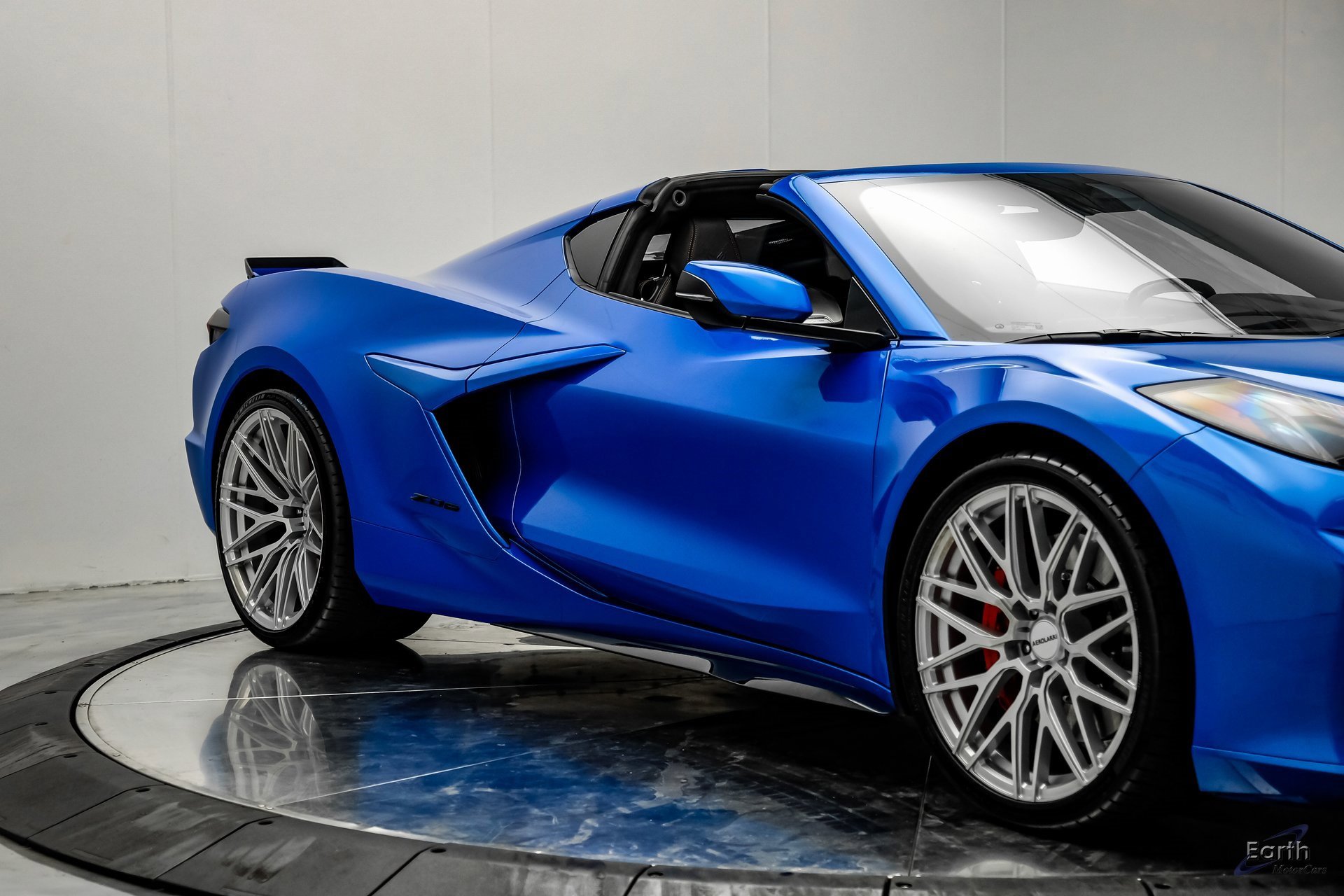 Used 2024 Chevrolet Corvette Z06 image 30