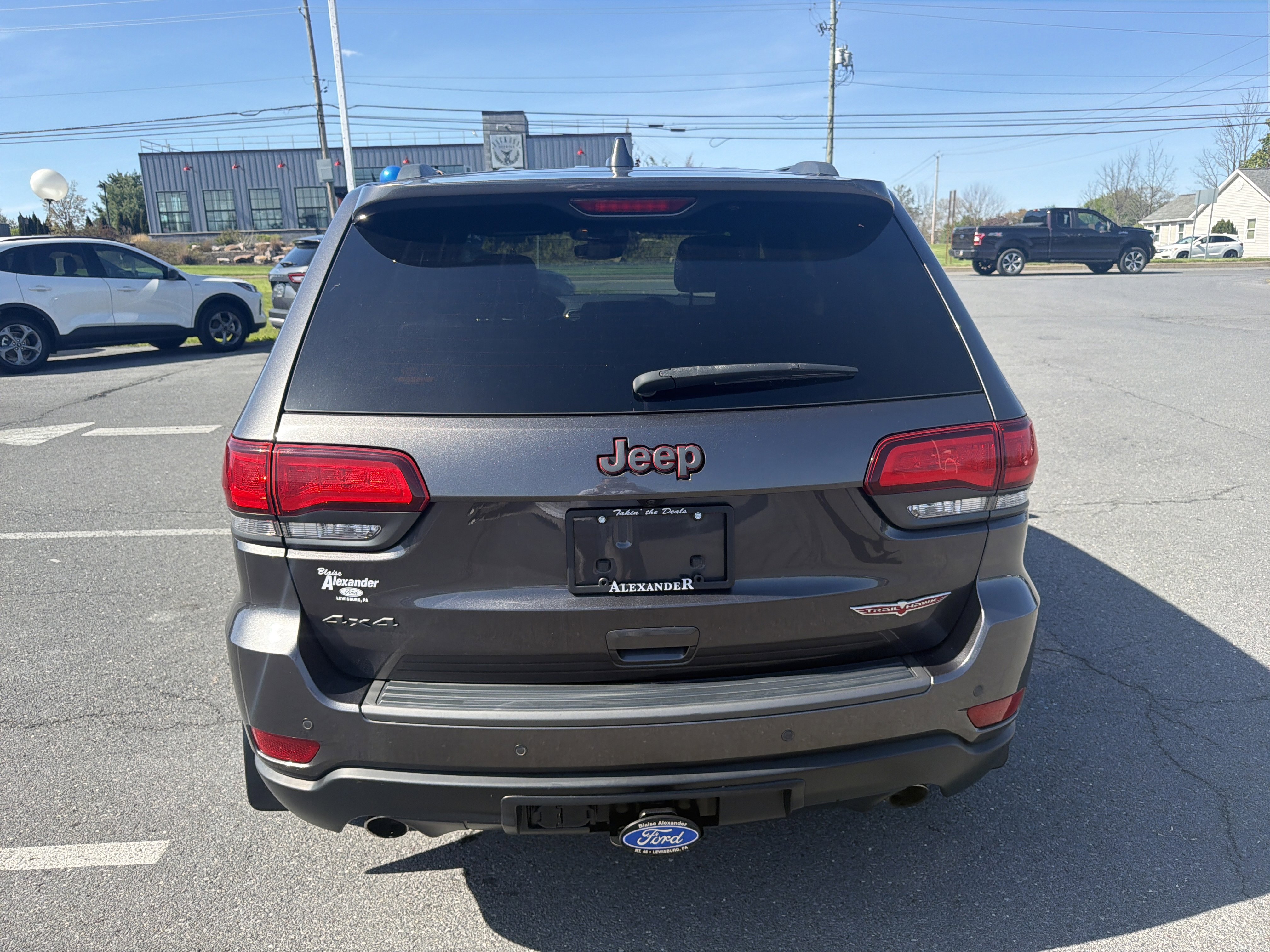 Used 2019 Jeep Grand Cherokee Trailhawk AWD/4WD image 4