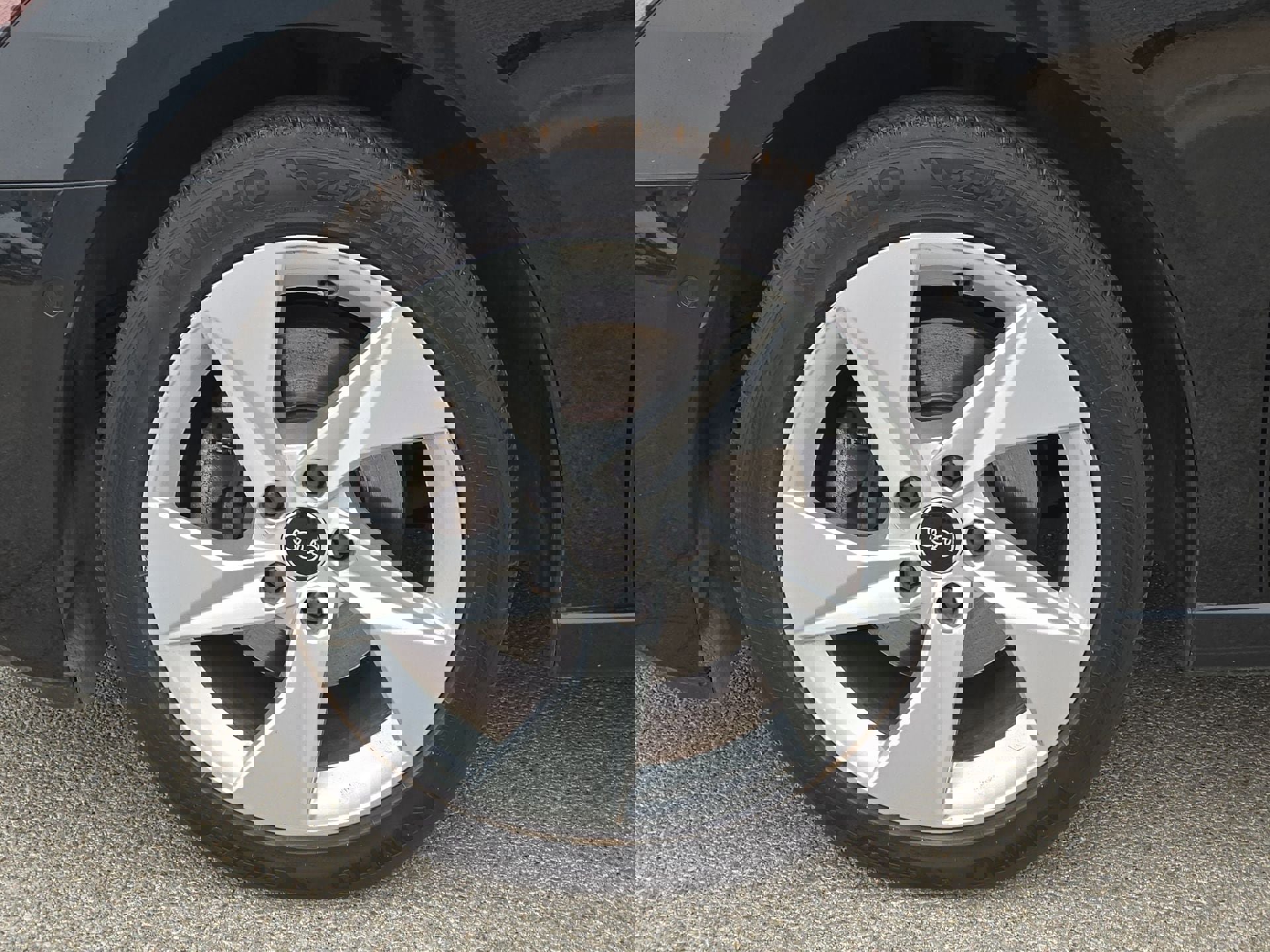 Used 2024 Audi A3 2.0T Premium image 11