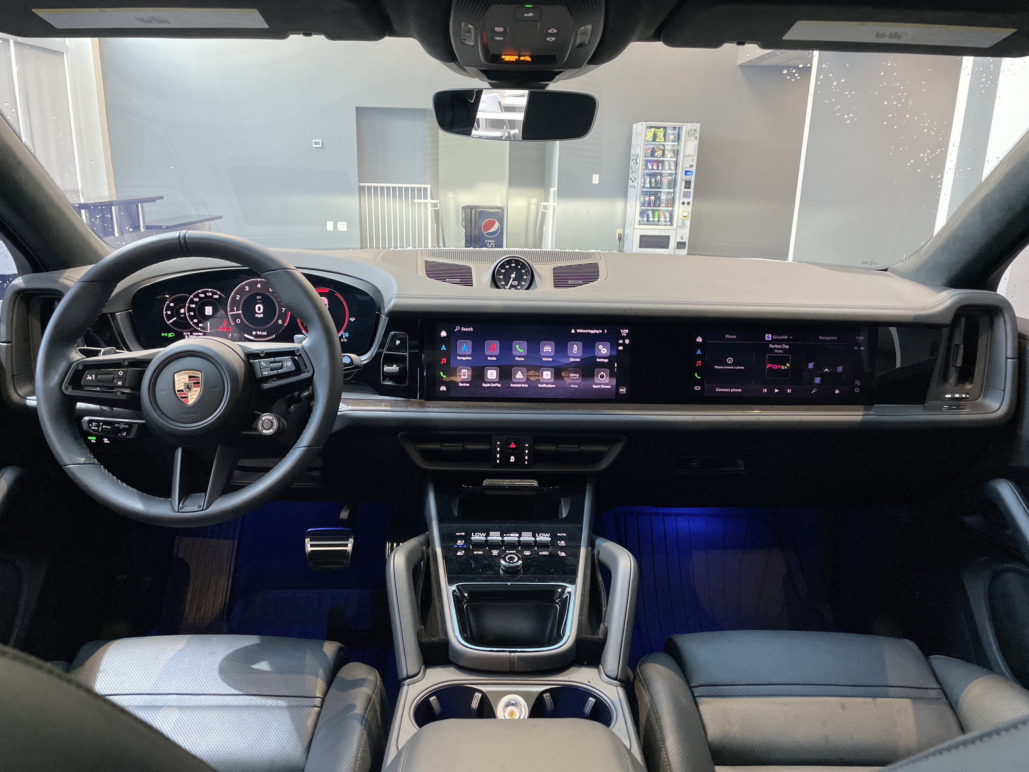 Used 2026 Porsche Cayenne GTS image 32