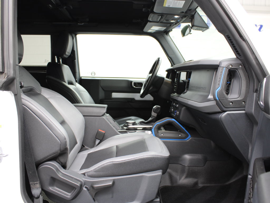 Used 2024 Ford Bronco Black Diamond AWD/4WD image 30