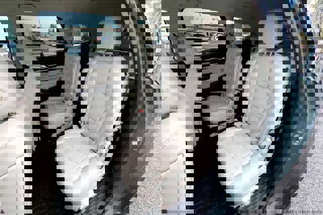 Used 2022 Buick Enclave Premium w/ Surround and Sites Package AWD/4WD image 25