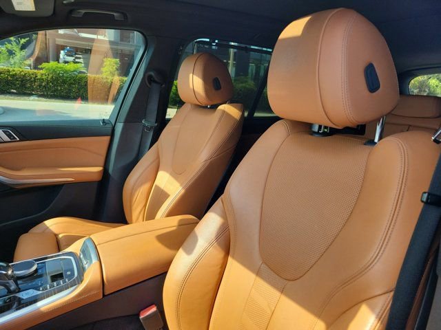 Used 2021 BMW X5 sDrive40i w/ M Sport Package RWD image 18