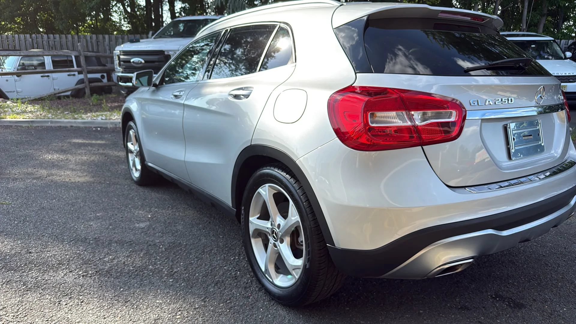 Used 2018 Mercedes-Benz GLA 250 4MATIC image 52