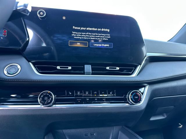 New 2026 Chevrolet Equinox LT w/ LPO, Floor Liner Package AWD/4WD image 18