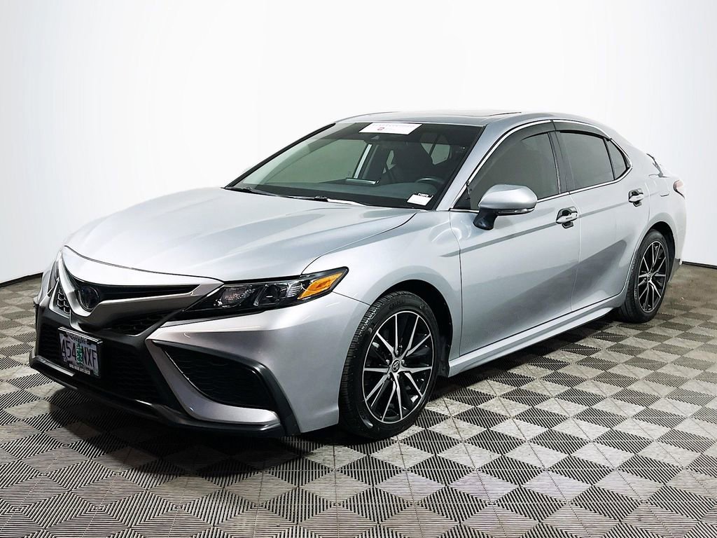 Certified 2023 Toyota Camry SE w/ Audio Upgrade Package image 4