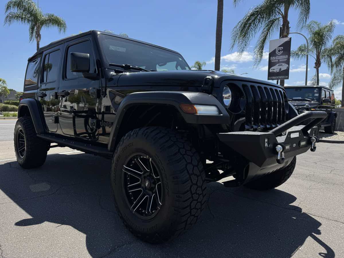 Used 2021 Jeep Wrangler Unlimited Sport AWD/4WD image 9