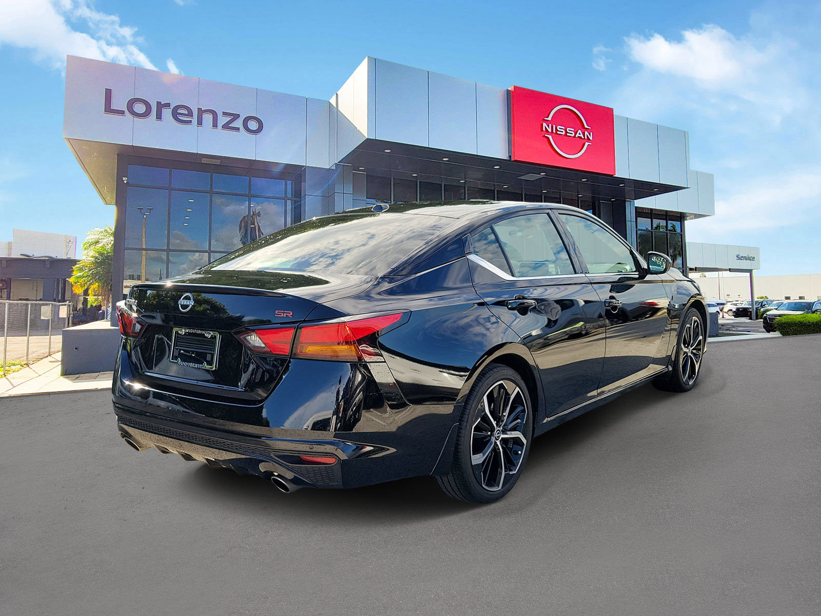 Used 2024 Nissan Altima 2.5 SR FWD image 5