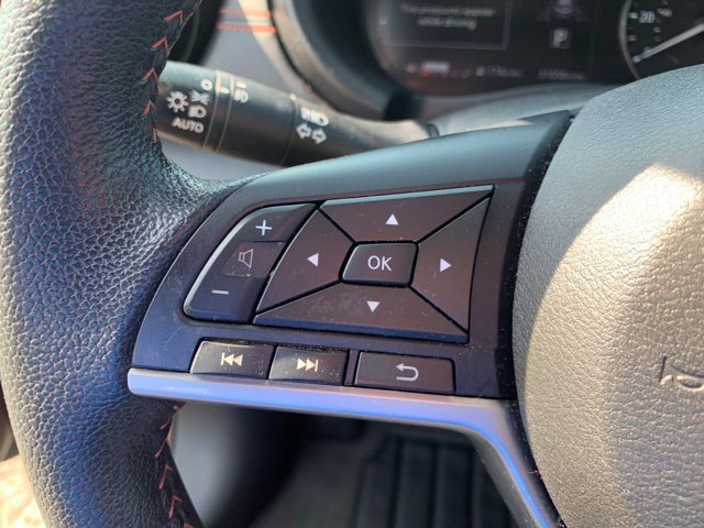 Used 2022 Nissan Kicks SR FWD image 26