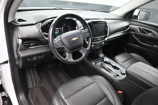 Used 2019 Chevrolet Traverse RS FWD image 13