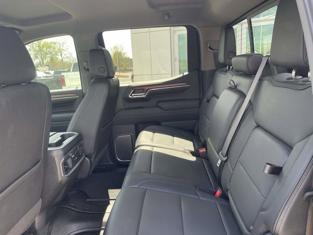 Used 2023 GMC Sierra 1500 Denali AWD/4WD image 10