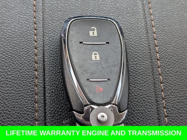 Used 2021 Chevrolet Traverse LS FWD image 30