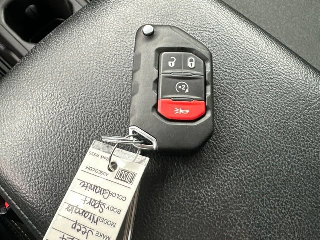 Used 2024 Jeep Wrangler Unlimited Sport AWD/4WD image 2