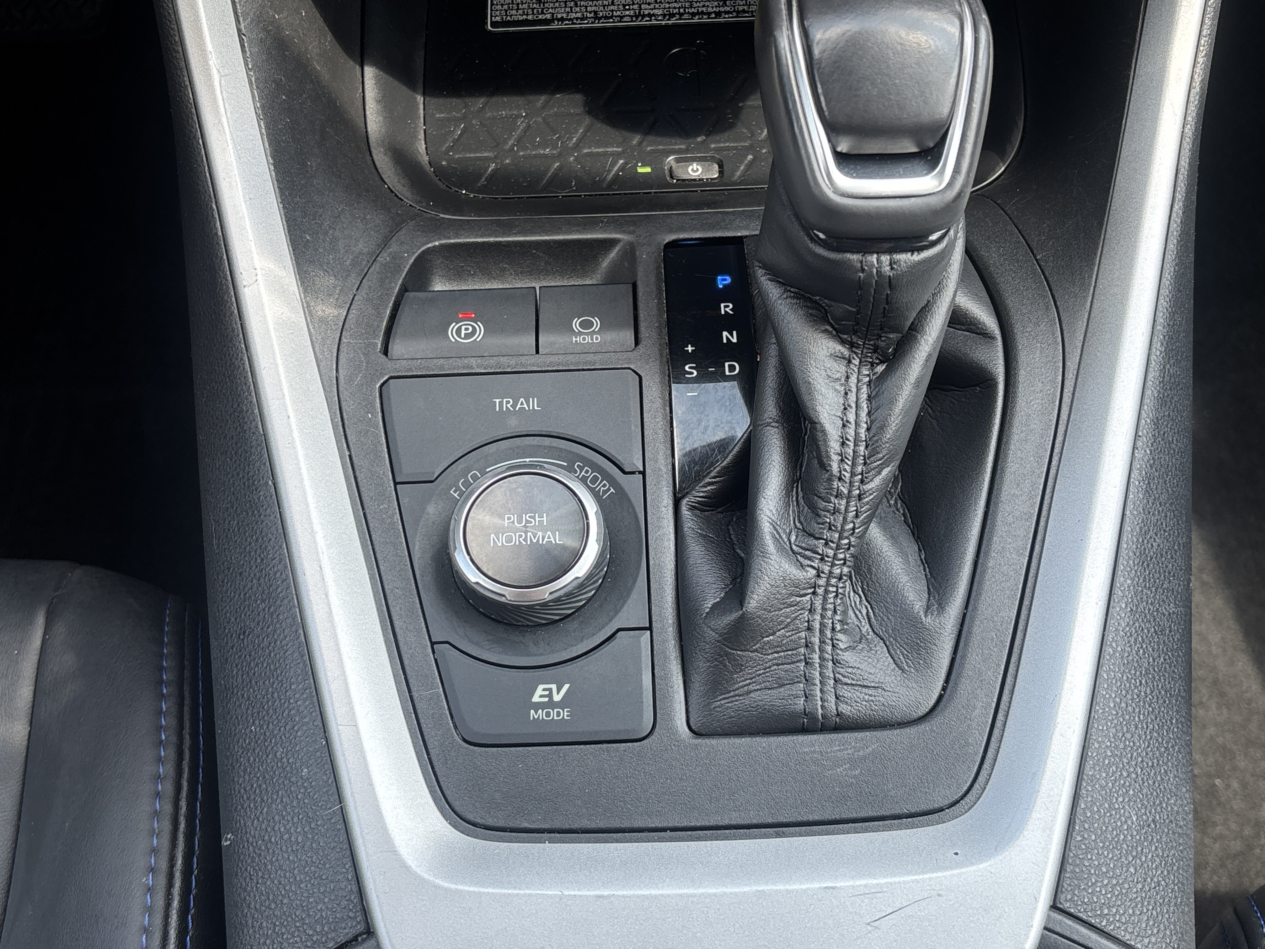 Used 2021 Toyota RAV4 XSE AWD/4WD image 14