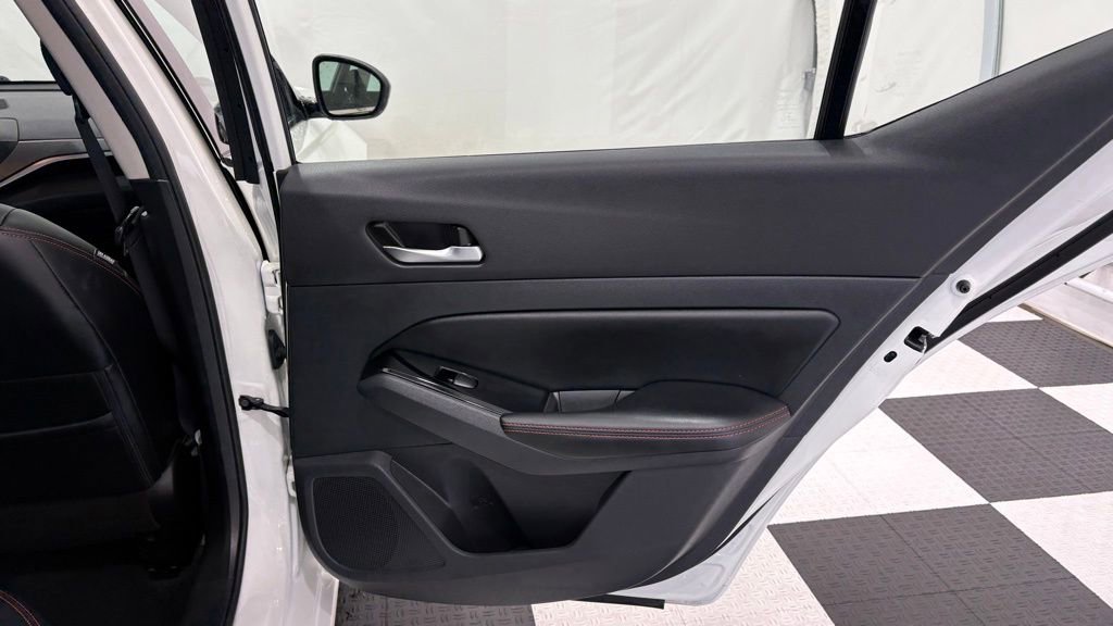 Used 2025 Nissan Altima 2.5 SR FWD image 25