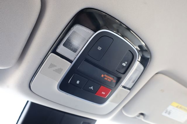 Used 2023 Hyundai Sonata SEL image 21