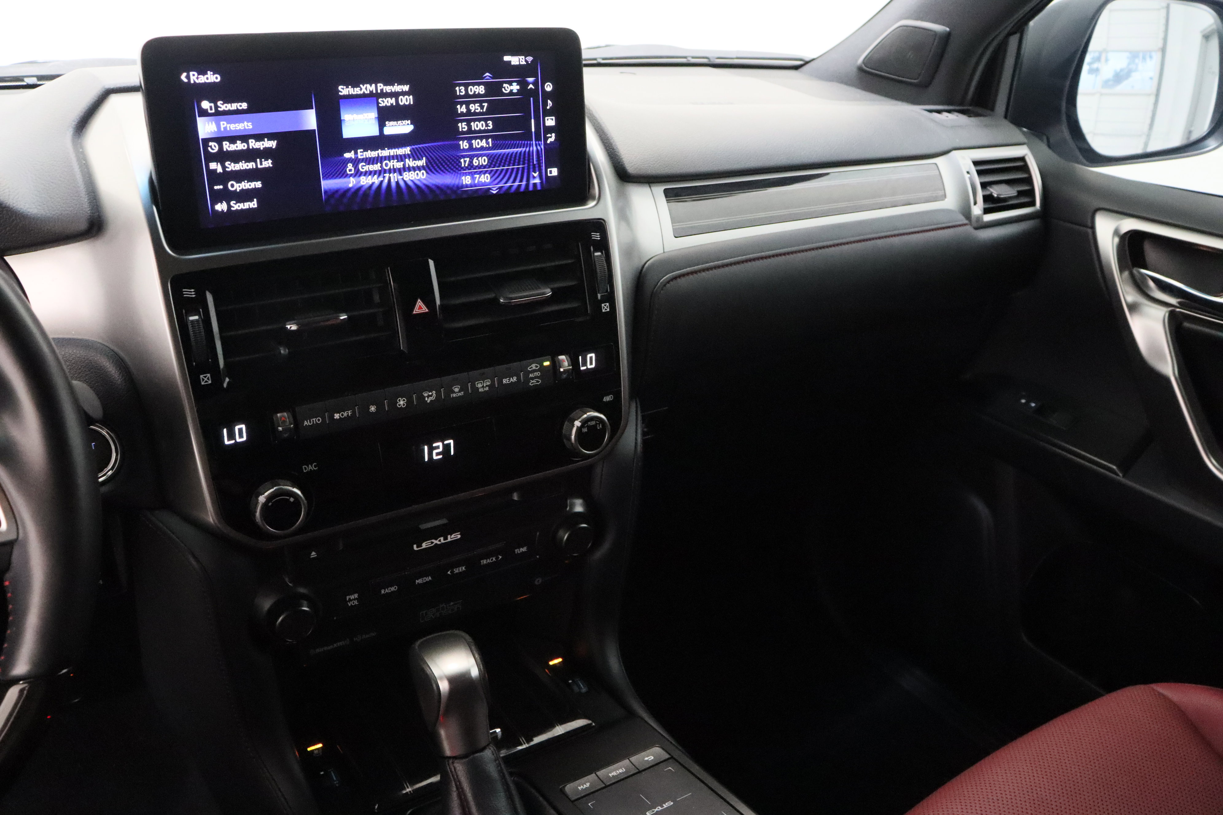 Used 2023 Lexus GX 460 Premium w/ Premium Plus Package image 17