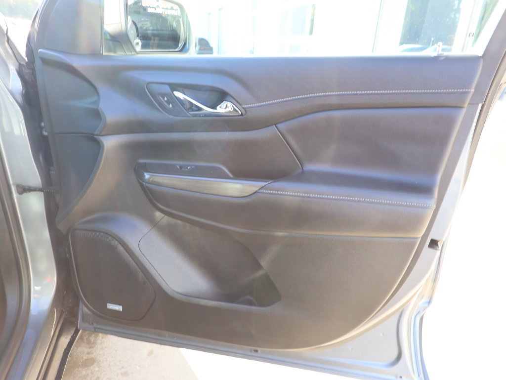 Used 2021 GMC Acadia SLT AWD/4WD image 35