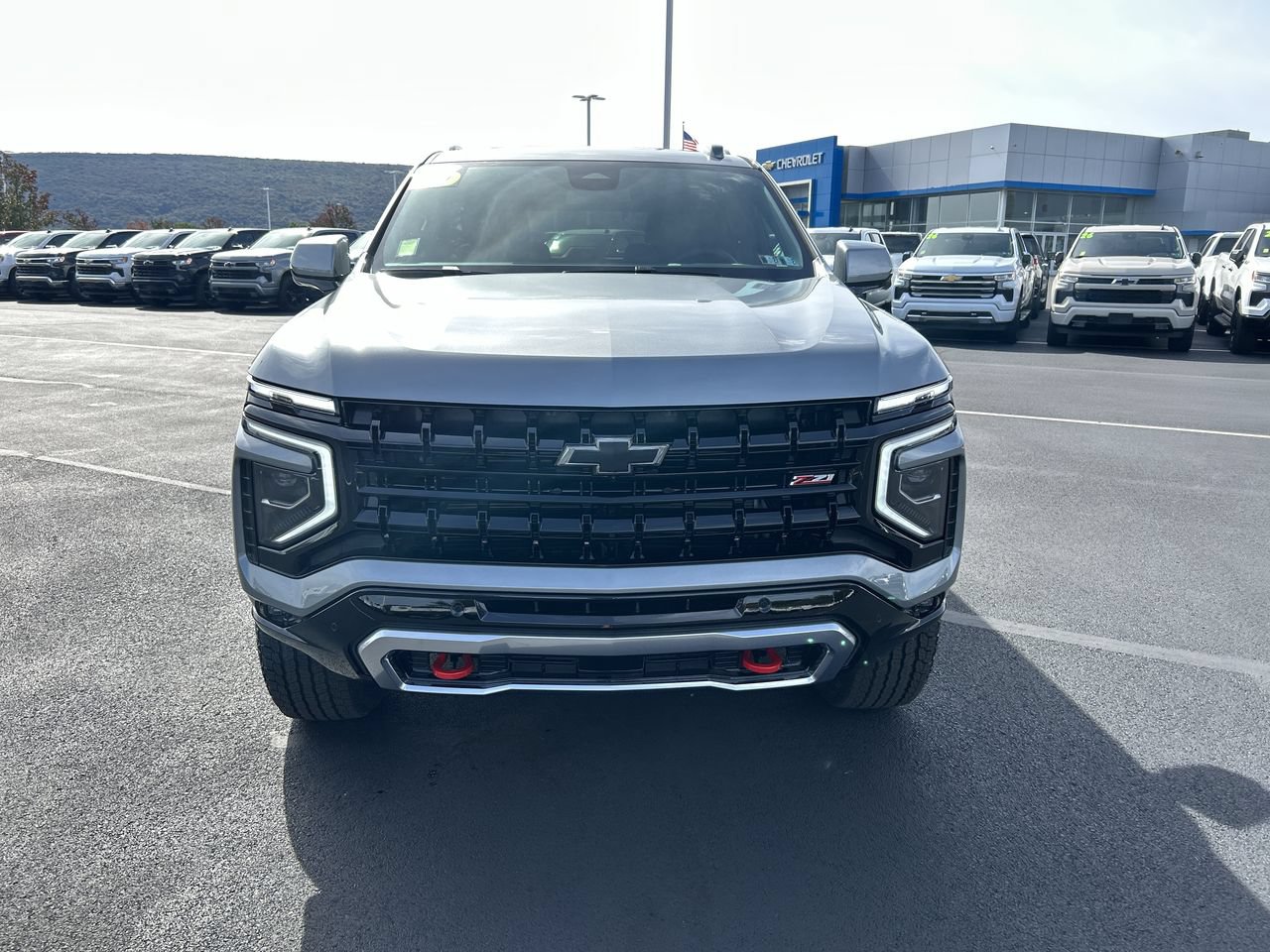 New 2026 Chevrolet Tahoe Z71 w/ Comfort Package AWD/4WD image 2