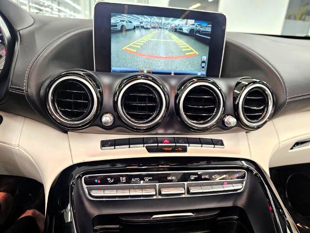 Used 2018 Mercedes-Benz AMG GT Roadster image 23