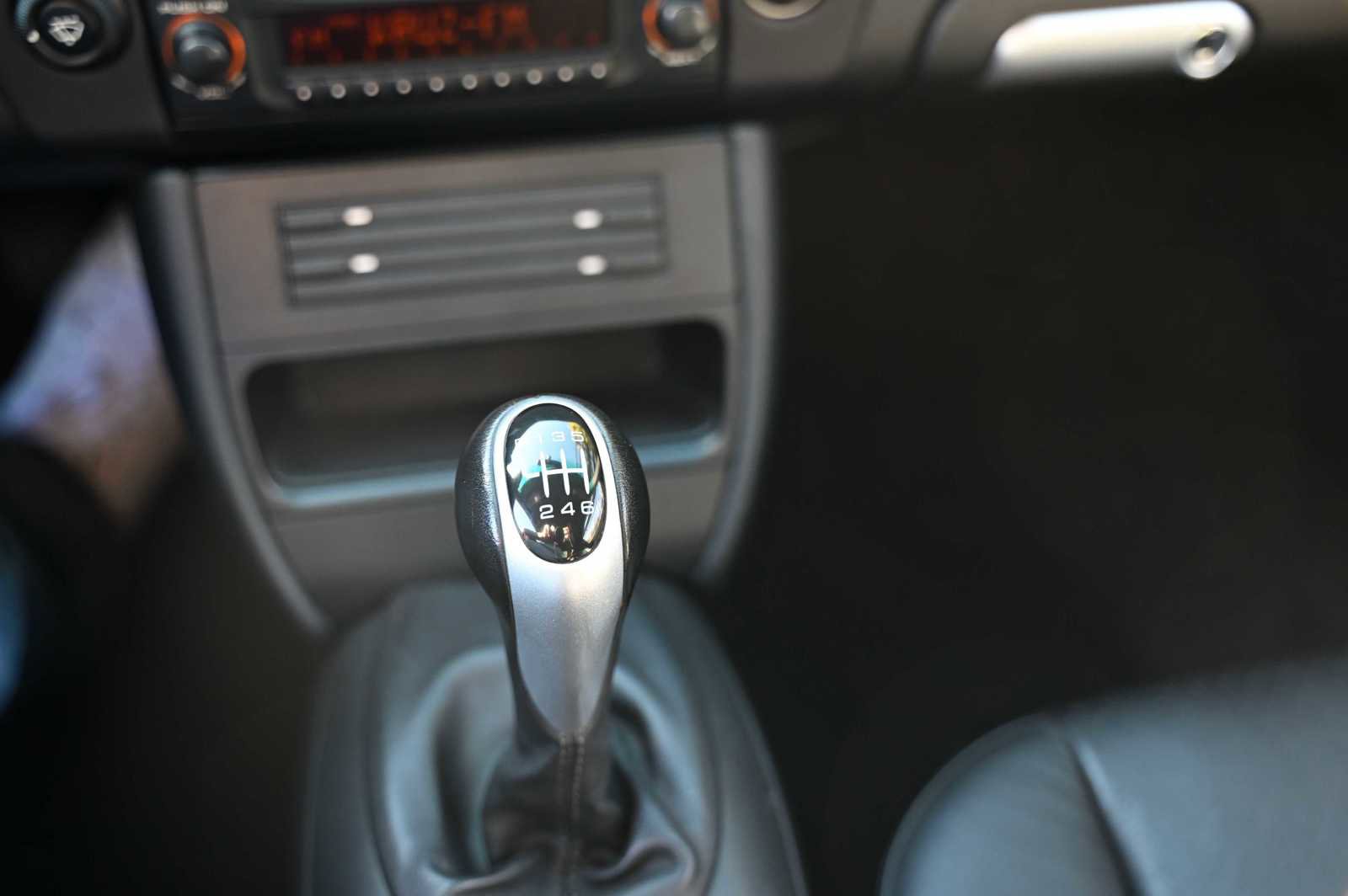 Used 2003 Porsche 911 Carrera 4S image 20