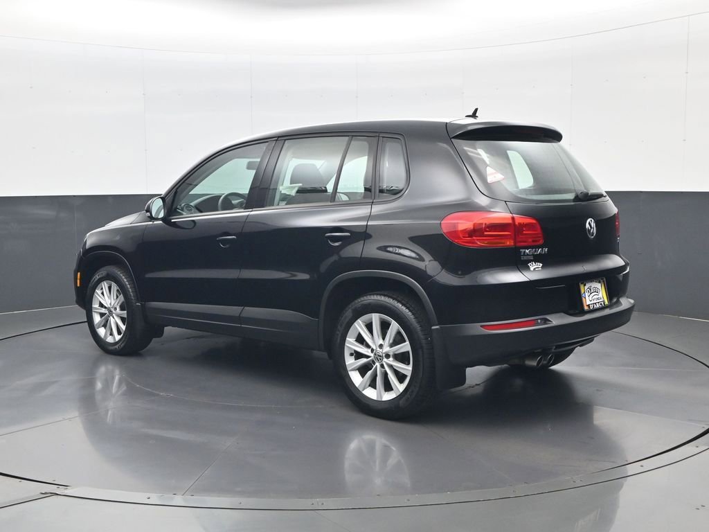 Used 2017 Volkswagen Tiguan Limited w/ Alloy Wheels Package image 7